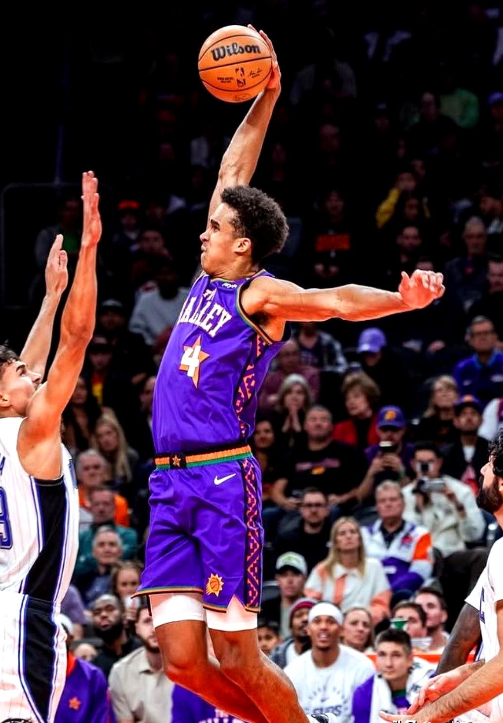 福勒菲尼克斯公开赛夺冠-AYX SPORTS